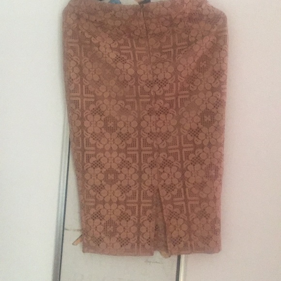 Misguided Lace bodycon skirt . NWOT - Picture 2 of 4